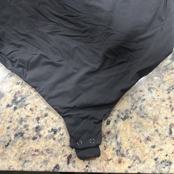 SKIMS FITS EVERYBODY CAMI BODYSUIT NEVER WORN SIZE 2X ONYX BLACK - Picture 5 of 7